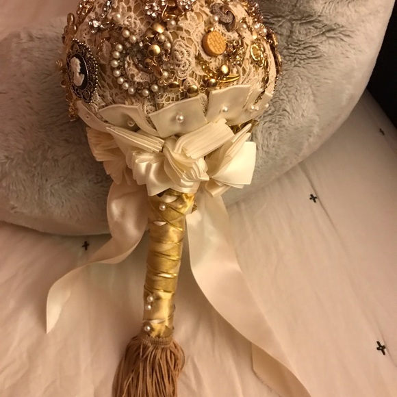 Wedding - Picture 2 of 5